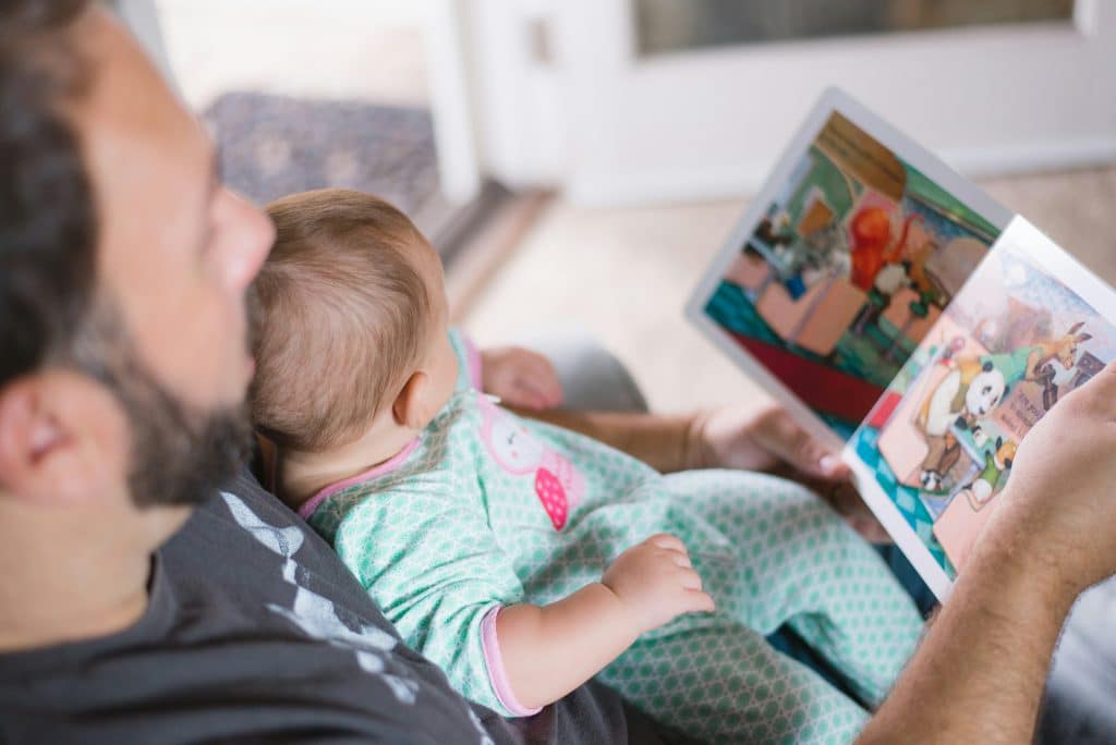 Boekentips opvoeding, opgroeien, verzorging baby