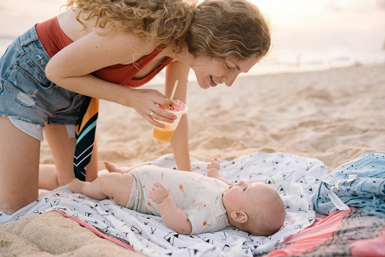 Spraak En Taalontwikkeling Baby Kijk Op Ontwikkeling